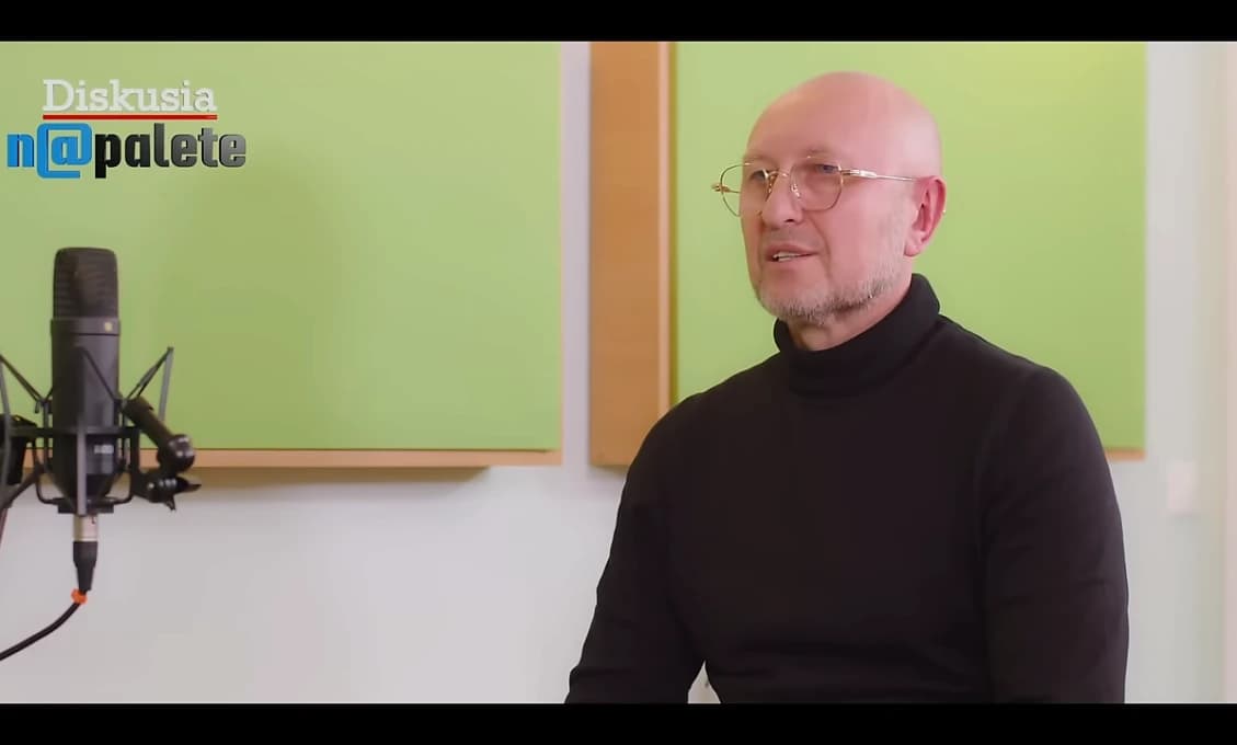 Zoroslav Kollár odkrýva karty