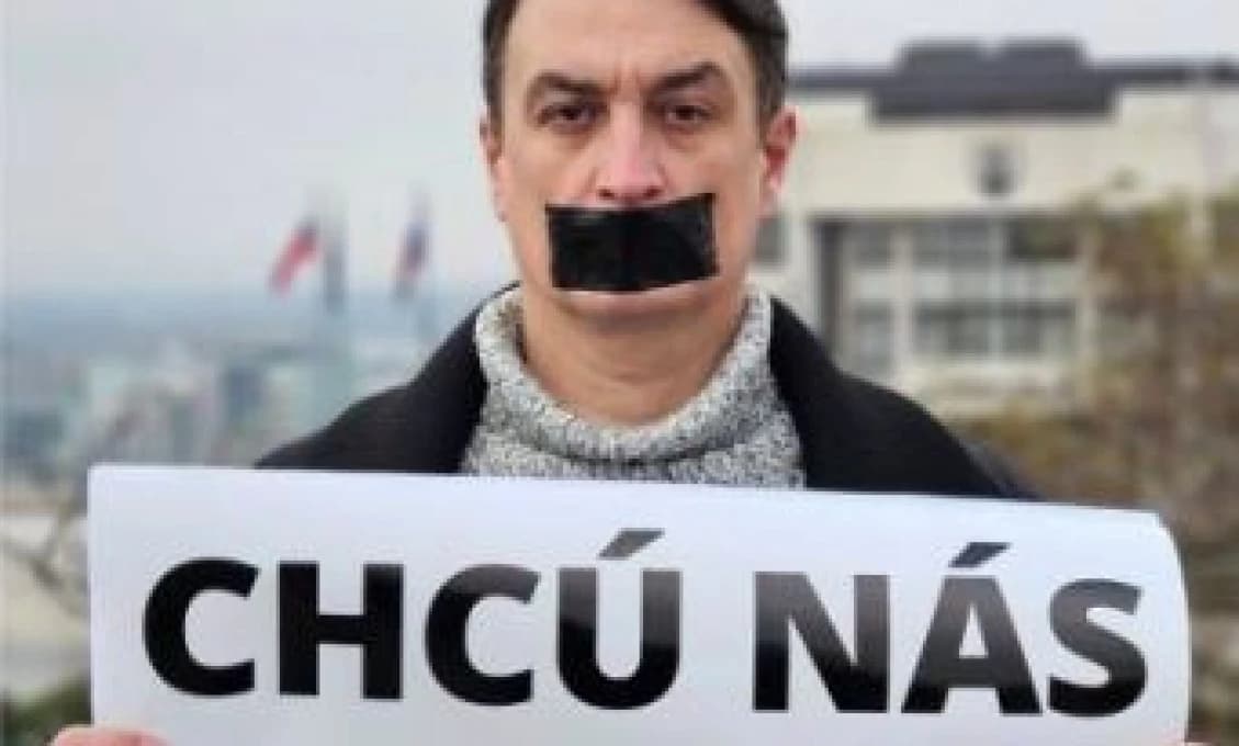 Viktor Orbán "poriešil" politické mimovládky