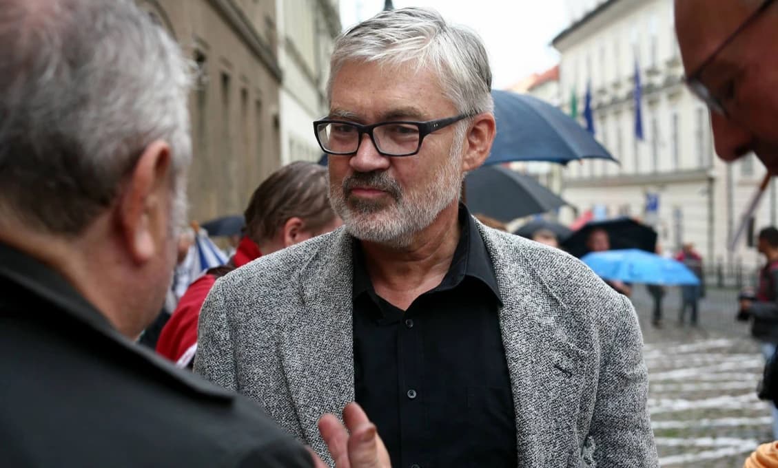 Mainstream vám to zatají: Z Česka sa ozýva - "držme Ficovi palce"