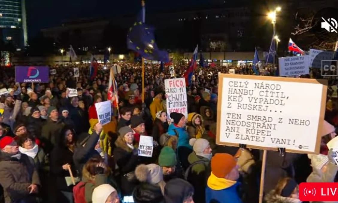 Organizujú protesty proti drzému hrášku, ktorý je zelený