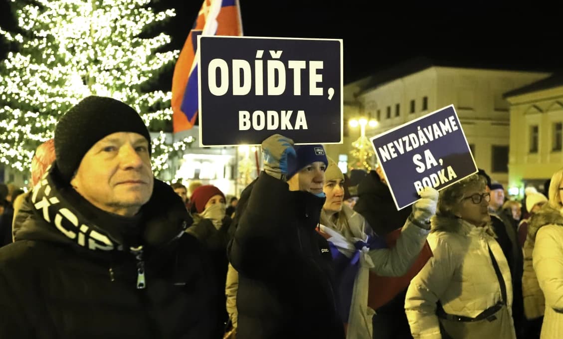 "Gramatyka" na úrovni hojdacieho koníka - vizitka aktivistu PS