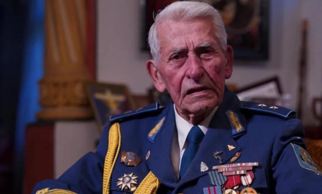 V Rumunsku zatkli 101-ročného generála. Vraj chcel krajinu vyviesť z NATO a premenovať
