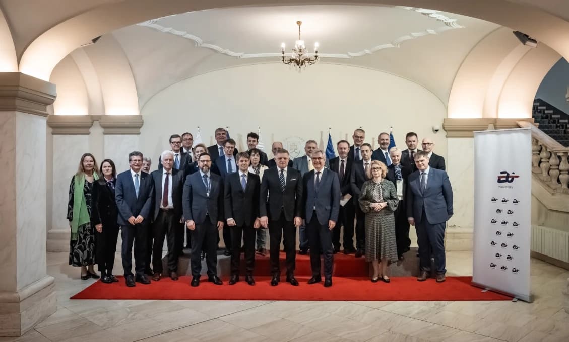 Robert Fico - Slovensko nikdy nepodrazí maďarskú suverenitu!