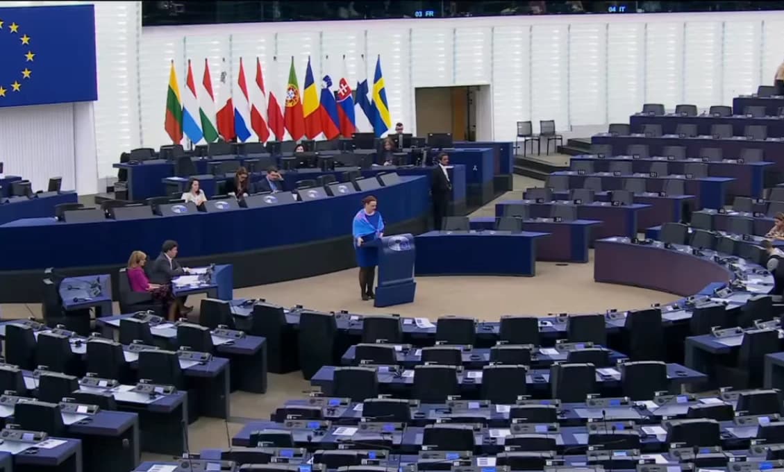 Toto sa von der Leyenovej páčiť nebude. Mimovládkam ešte menej (VIDEO)