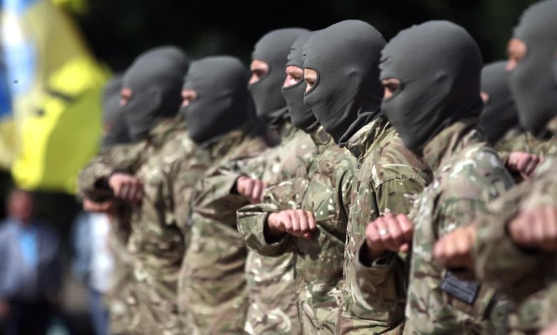 Nemci sa dali do služieb v brigáde Azov! Nemôžu si to vynachváliť