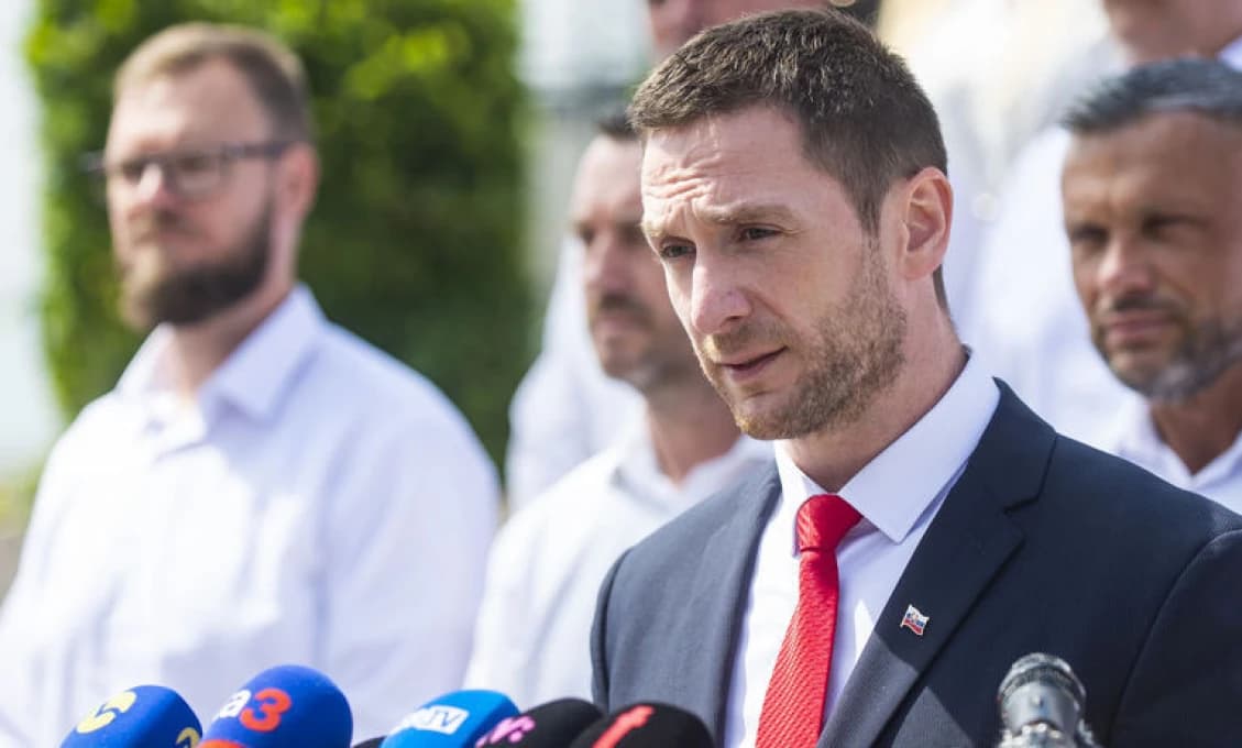 Uhrík privádza vlastencov, Progresívne Slovensko panikári