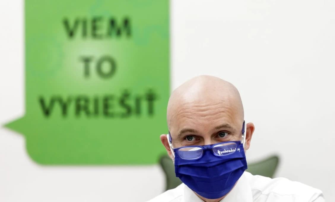 Hlas ľudu: A Grohling podozrivo mlčí. Brani, vzdaj sa mandátu a choď pribíjať podrážky!!!