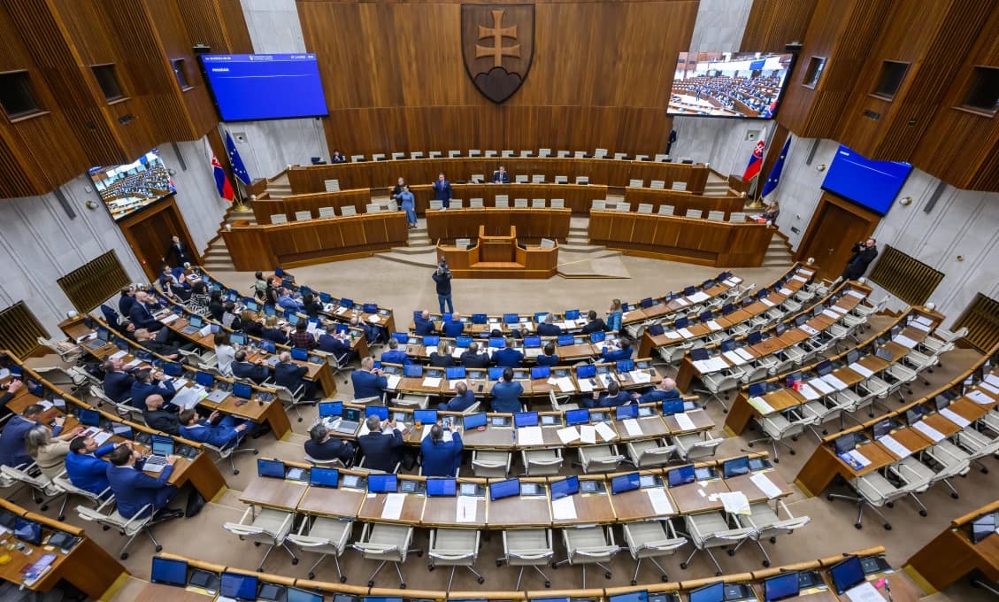 Súhrn parlamentom odhlasovaných návrhov