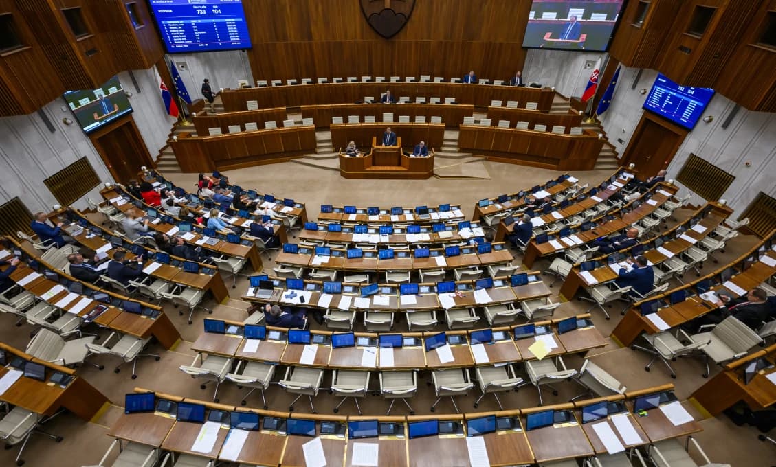Vojna teraz nehrozí! Armády by boli pravdepodobne takisto zdecimované koronavírusom