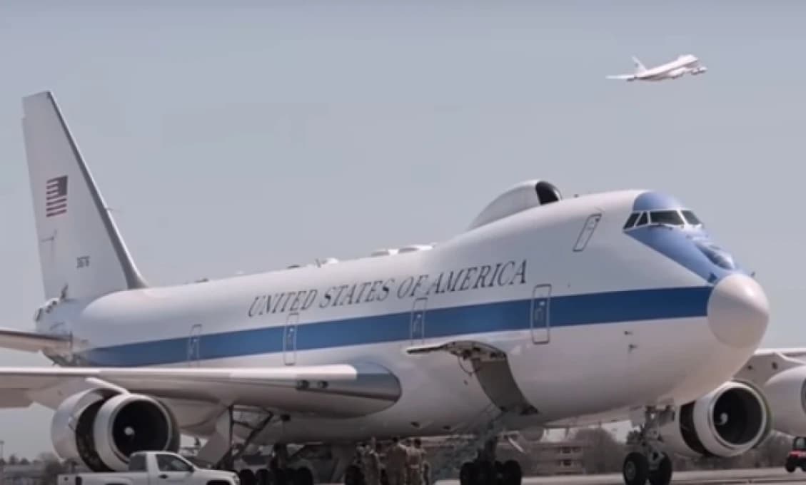 Čo sa chystá? Trump niekam záhadne odletel (VIDEO)