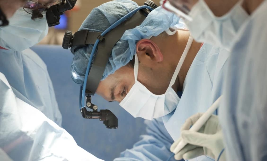 Zajatý ukrajinský vojak hovoril o pôsobení „čiernych transplantológov“ na frontovej línii