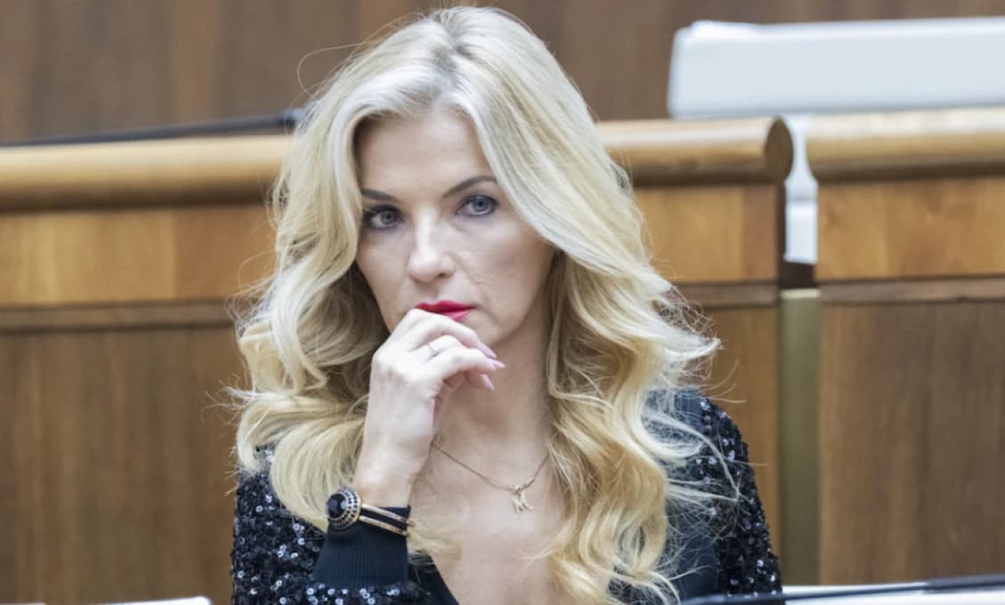 Kultúra šetrí: Ministerstvo stiahlo plán na nové vozidlo pre Šimkovičovú