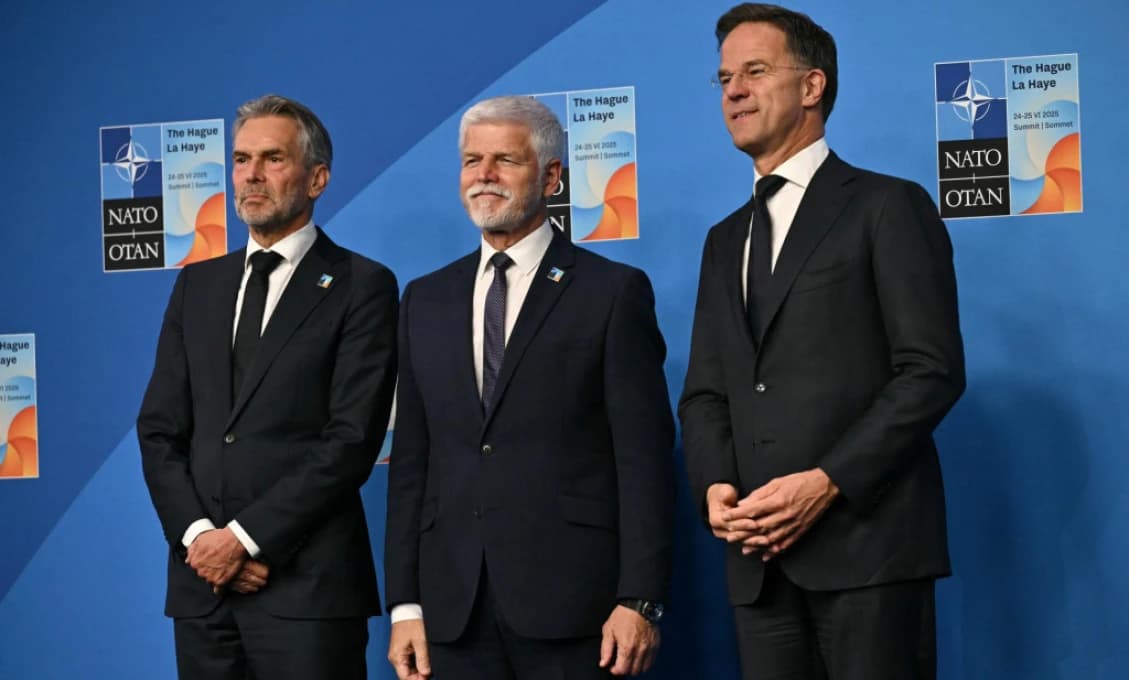 Pavel: Päť percent na obranu? Nikto to na summite NATO neodmietol