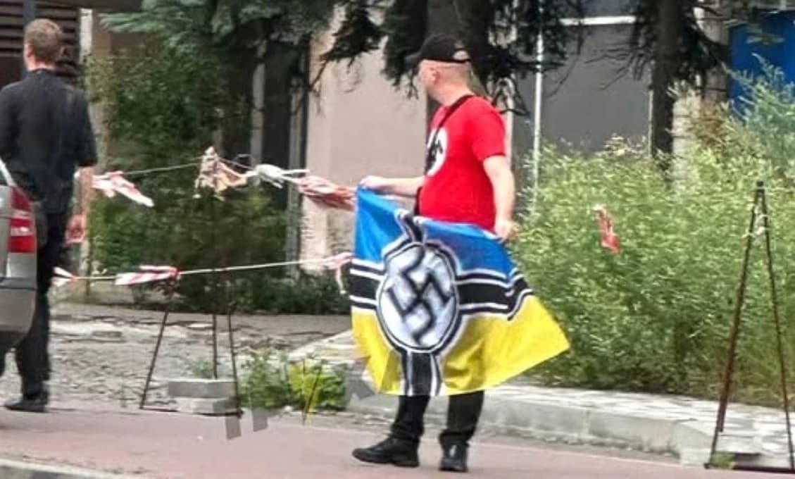 Turecko hrozí, že obsadí továrne, ak tieto nepredajú rúška priamo vláde