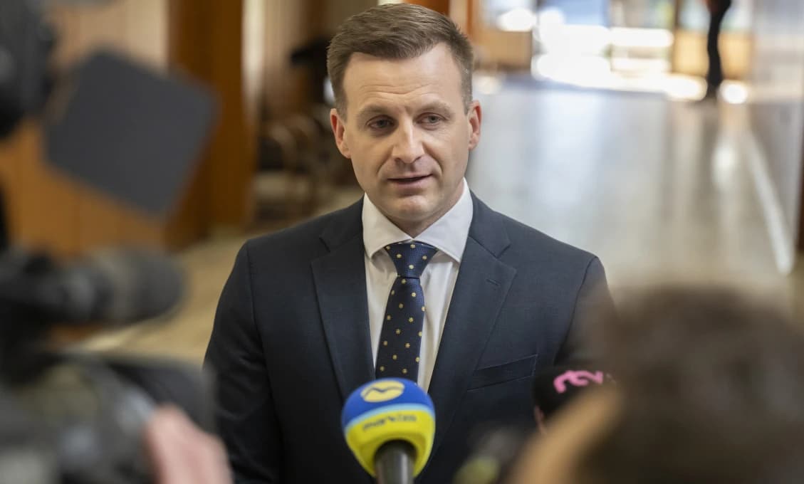 Zmluva za Matoviča smrdí: Úrad vlády mení sídlo a padajú trestné oznámenia