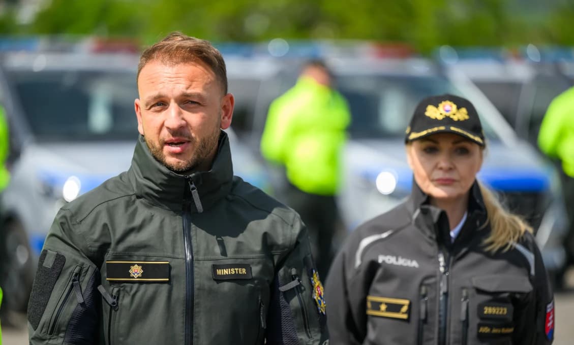 Ak by pandémia trvala viac ako rok globalizácia skončí a prejdeme na primitívnu ekonomiku, tvrdí odborník