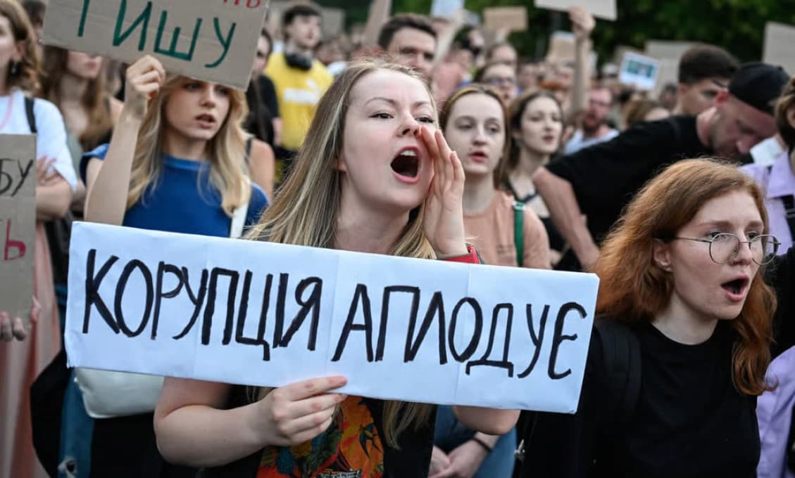 Zákerný nepriateľ Ukrajiny: Jej vlastné vedenie na čele so Zelenským!