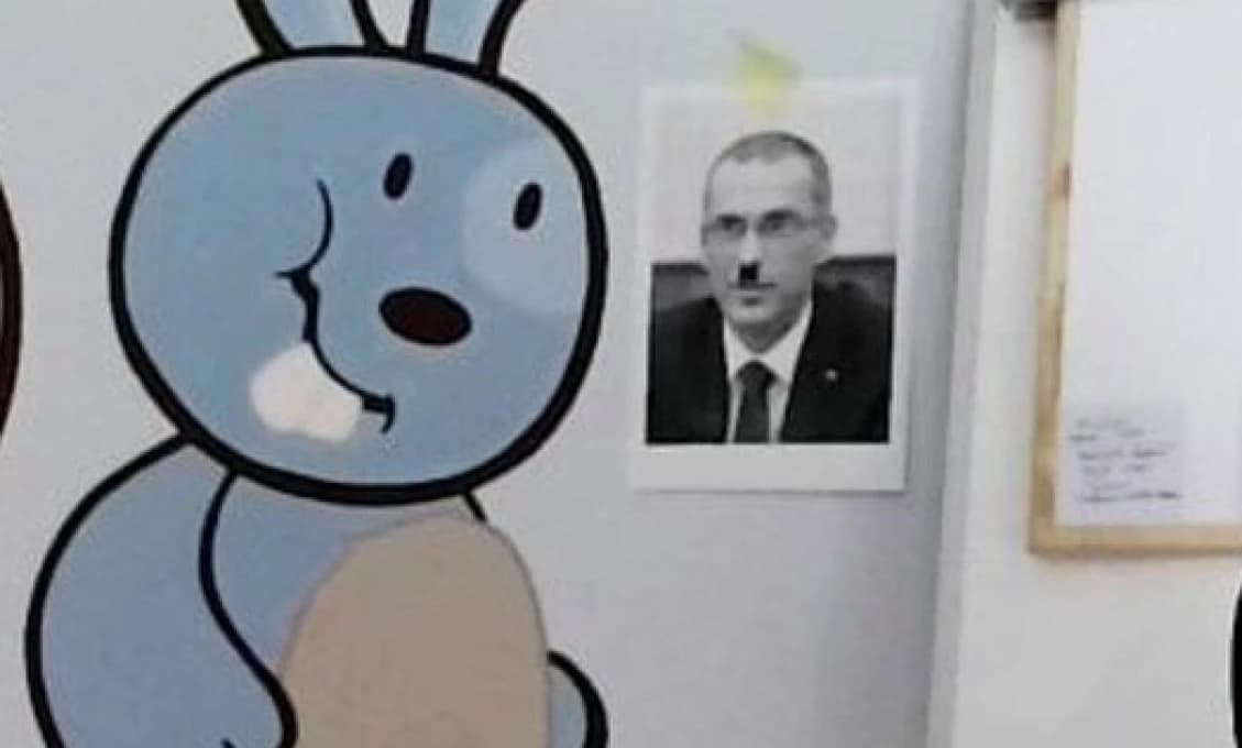Hlas ľudu: Hovoríš DO ČELA, Modrý Zajačik?!