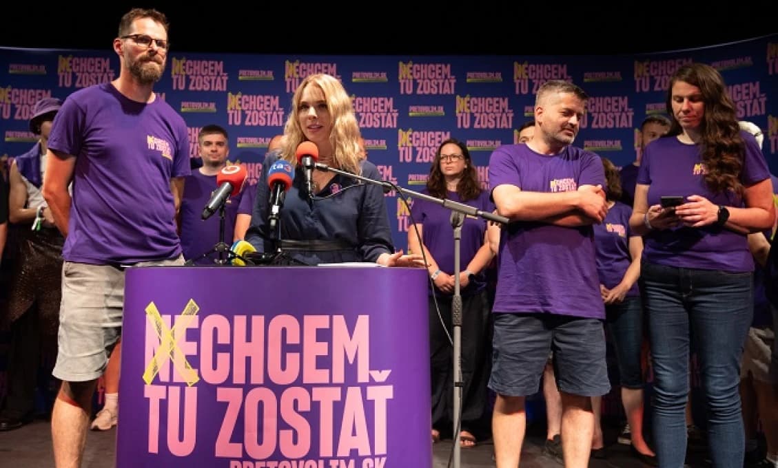 Hľadali ruble, našli sa doláre a libry