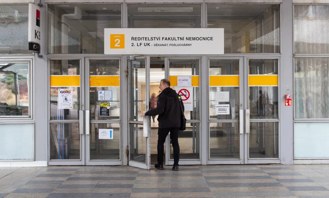 ČR: Obvineného advokáta z kauzy motolskej nemocnice prepustili na kauciu z väzby
