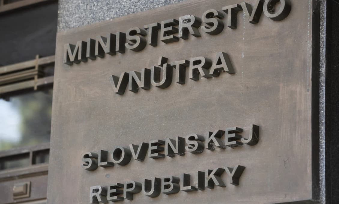 Slováci nemajú vytvorenú finančnú rezervu, analytici národnej banky požadujú rýchle opatrenia