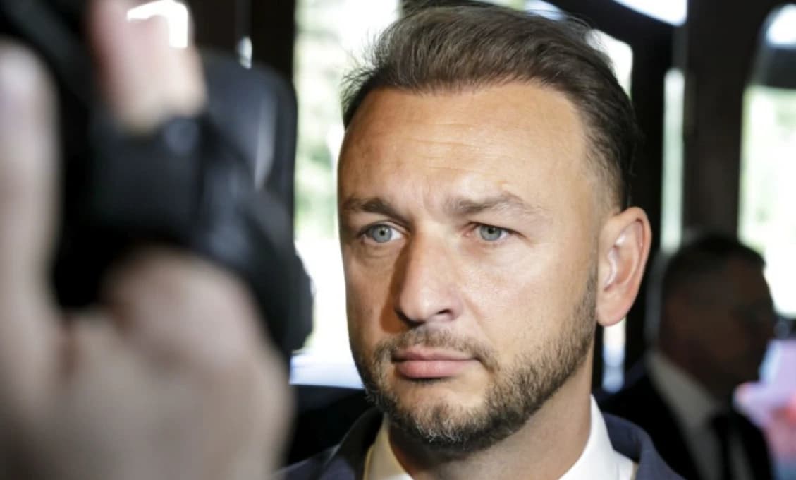 Strach z vírusu sa v USA ďalej šíri. Predalo sa už dva milióny nových zbraní