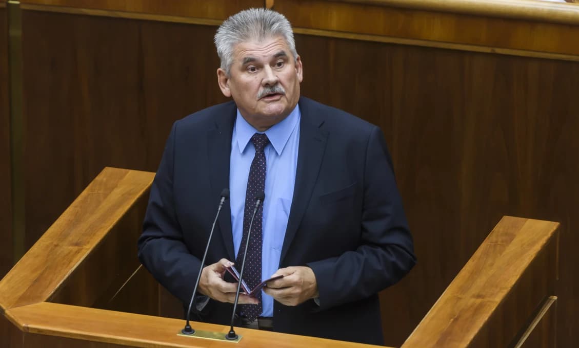 NRSR: Richter pripúšťa odklad hlasovania o ústave, SNS má stiahnuť svoje návrhy