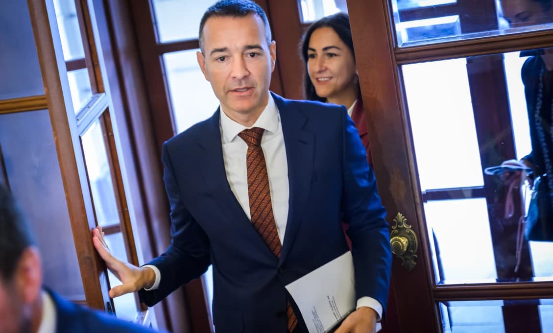 Drucker klepol šiestim súkromným školám po prstoch: Koniec kšeftovaniu so vzdelaním!