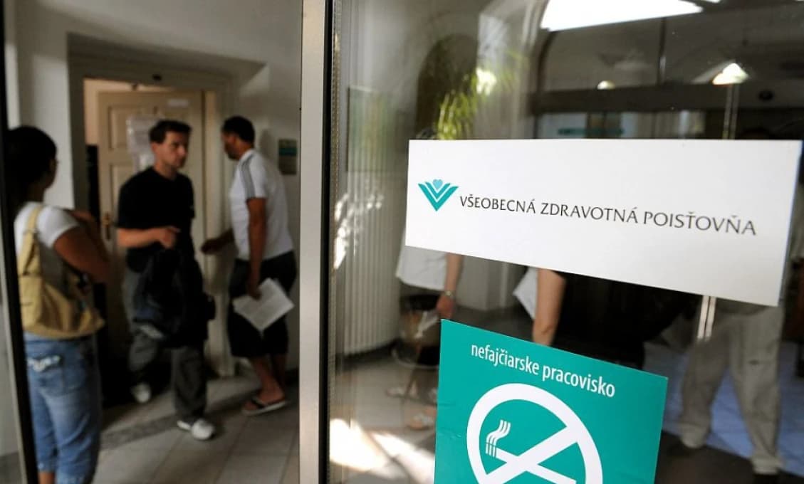 ÚDZS: Zdravotnú poisťovňu môžu ľudia zmeniť do konca septembra