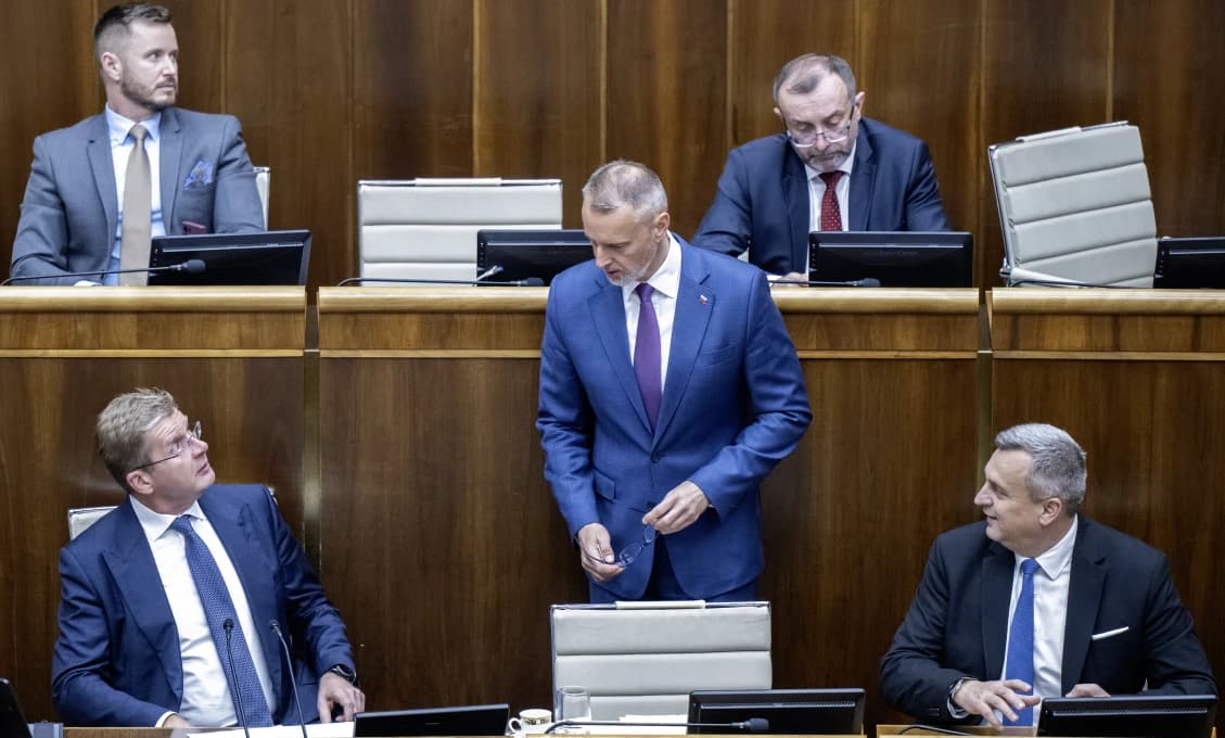 Poslanci začali rokovanie návrhom na zákaz energetických nápojov deťom
