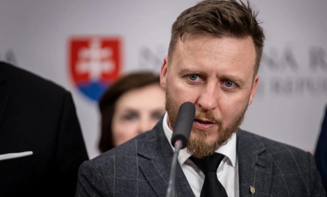 Daňo udal splnomocnenca Kotlára. SAS buble šťastím. Harabin zasahuje