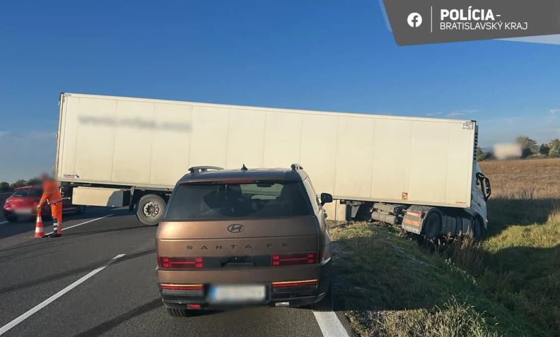 AKTUÁLNE Nehoda kamióna na D1 pred Bratislavou! Dvojhodinové kolóny (FOTO)