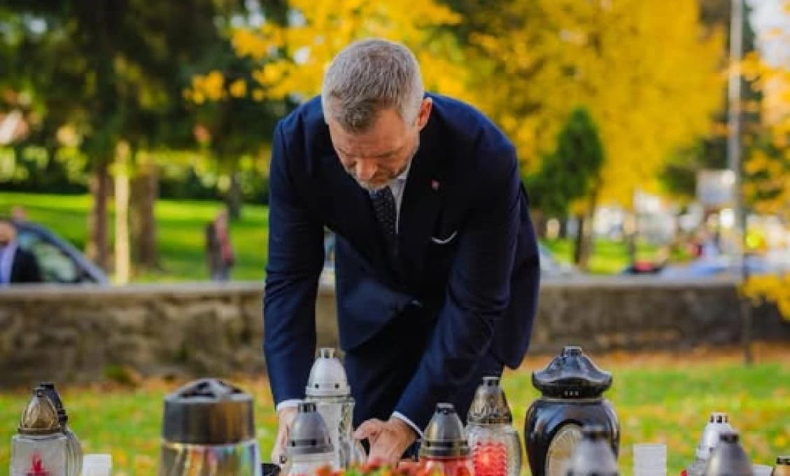 Prezident: Dušičky sú šanca spomaliť a pripomenúť si zosnulých blízkych