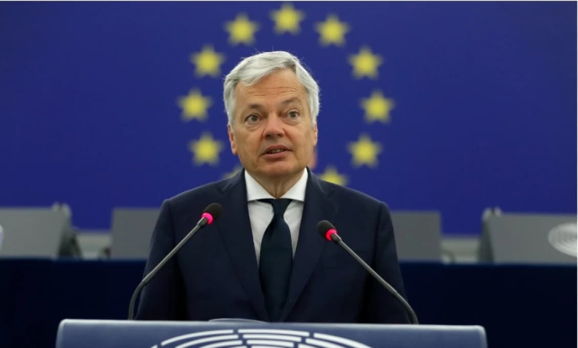 Reynders, ktorý varoval Slovensko pred „ohrozením právneho štátu“, je dnes vyšetrovaný pre pranie špinavých peňazí