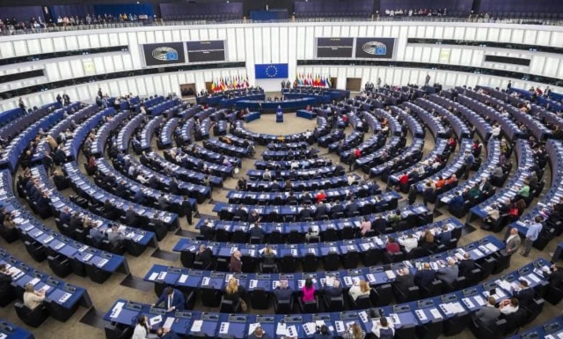 Rozsudok SDEÚ o homosexuálnych manželstvách rozdelil slovenských europoslancov