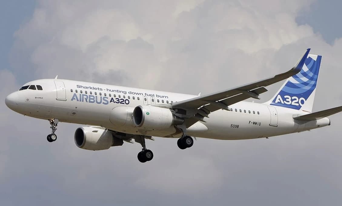 GLOBÁLNE MEŠKANIA! Tisíce lietadiel Airbus uzemnené kvôli softvérovej chybe