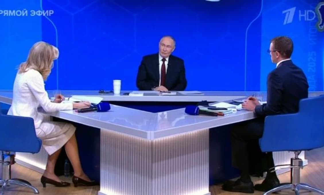 Aktuálne: Putin opäť v centre pozornosti sveta: Jeho vystúpenie sledujú Reuters, CNN, BBC aj Al Jazeera