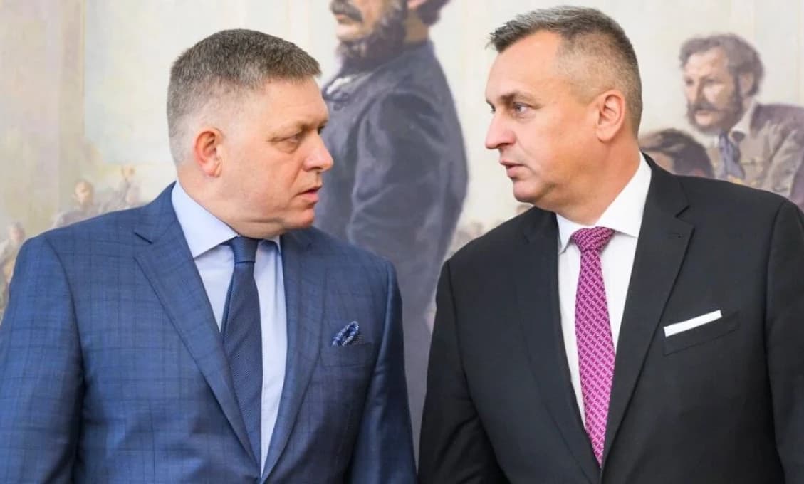 Aplikácia na sledovanie Britov má byť kľúčovou súčasťou pri dohľade nad Covid-19