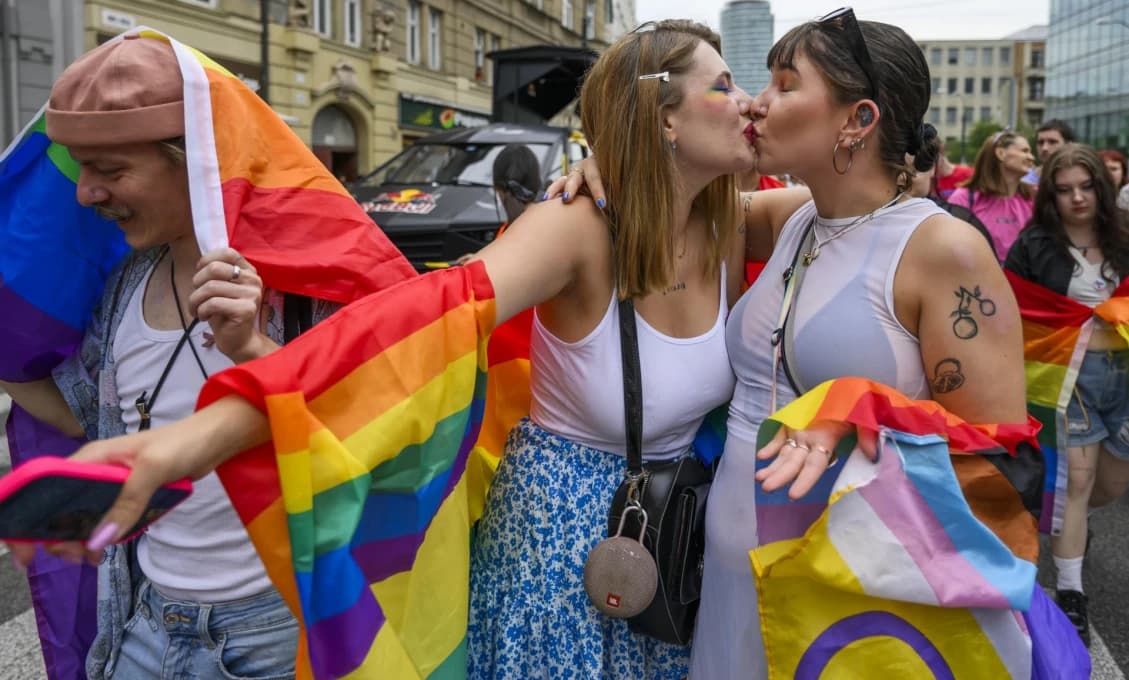 Potvrdené: Islamisti proti GAYPRIDE. Ako dopadne 269 nemeckých pochodov v lete?