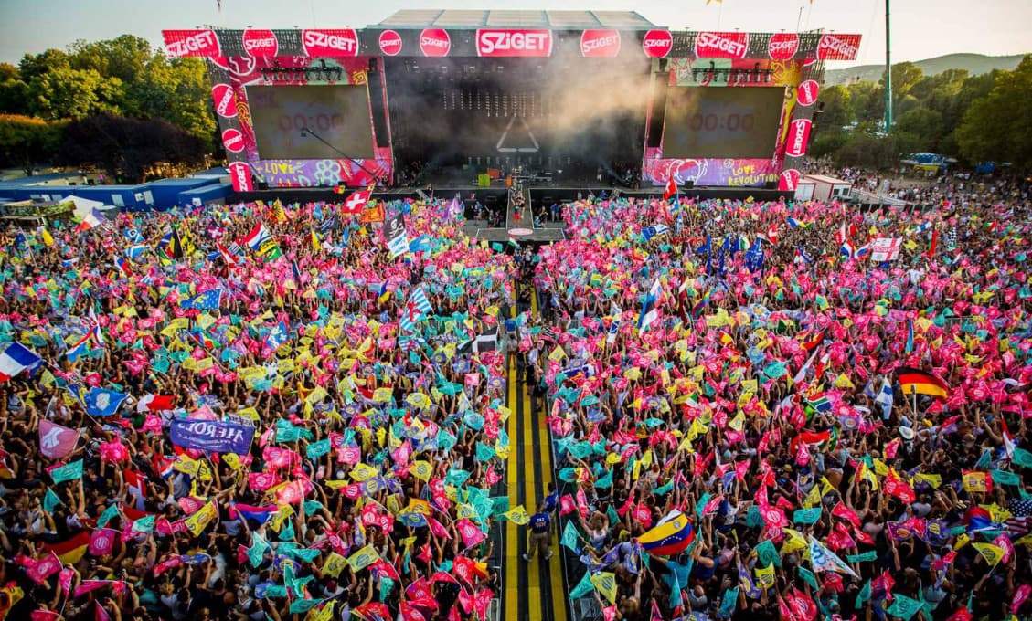 Návštevnosť festivalu Sziget prekročí pol milióna, rekord ale nepadne