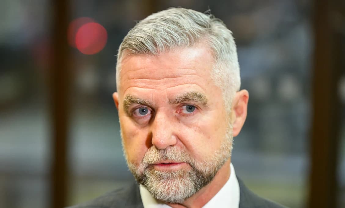 Bez mozgu v relácii! Gašpar odpálil Hlinu a Gröhlinga