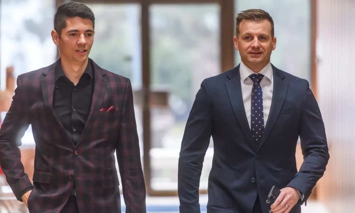 Smerácki vlci sa bavia: "Debokrati" si zarezali referendum!
