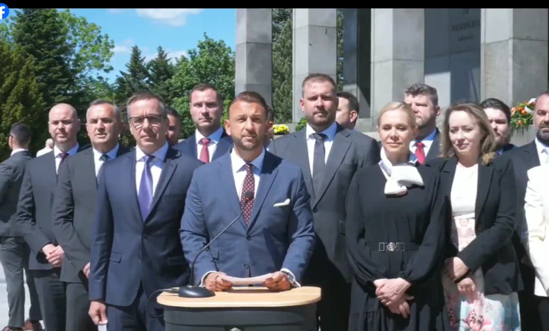 Šutaj Eštok na Slavíne: Dejiny nesmieme prekrúcať, hrdinov oslobodenia nesmieme spochybňovať
