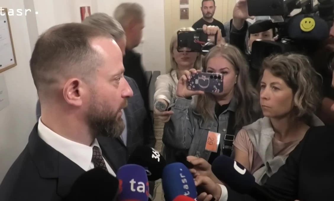 KAUZA OČISTEC? Zronení novinári a advokát Marek Para rázne uzemnil Prušovú z Denníka N (VIDEO)