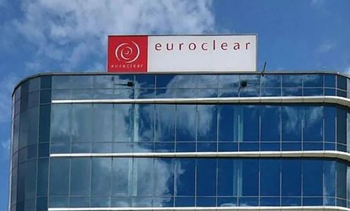 BRUSEL V PANIKE! Arbitrážny súd nakázal Euloclearu zaplatiť vyše 200 miliárd eur