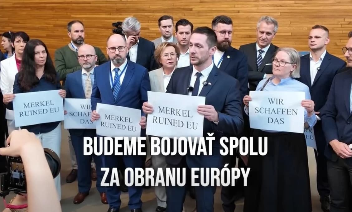 Europoslanci protestovali proti oceneniu Merkelovej a Zelenského: JE TO ŠIALENÉ! (VIDEO)