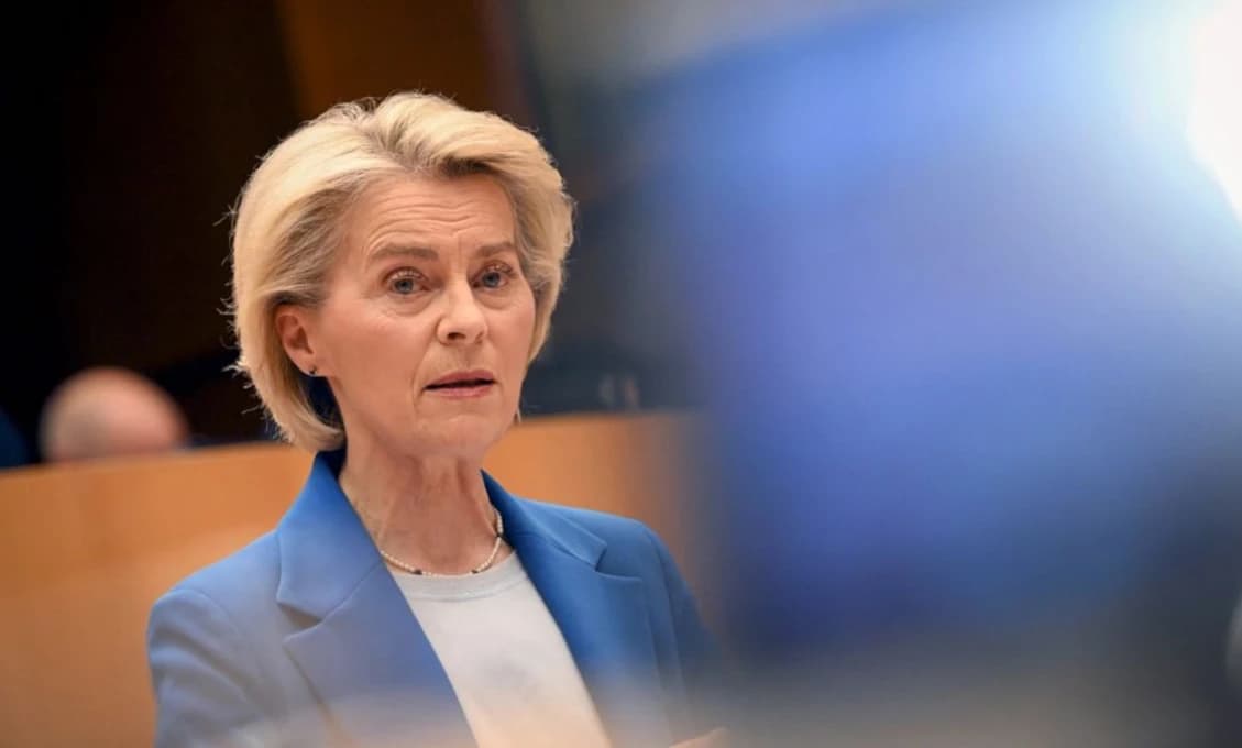 Frustrovaní eurokomisári: Jazda elektromobilom je nepohodlná. Leyenová v pohodlí spalováka!
