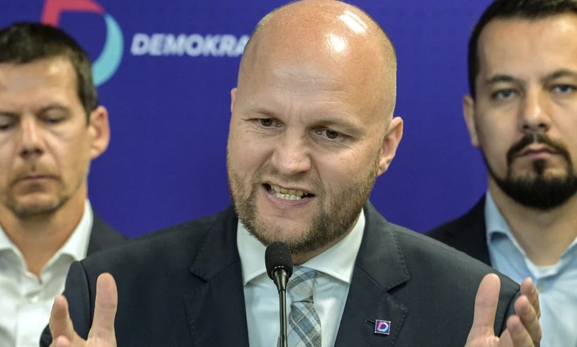 Naďov revanšizmus ako vrcholné štádium politickej hniloby