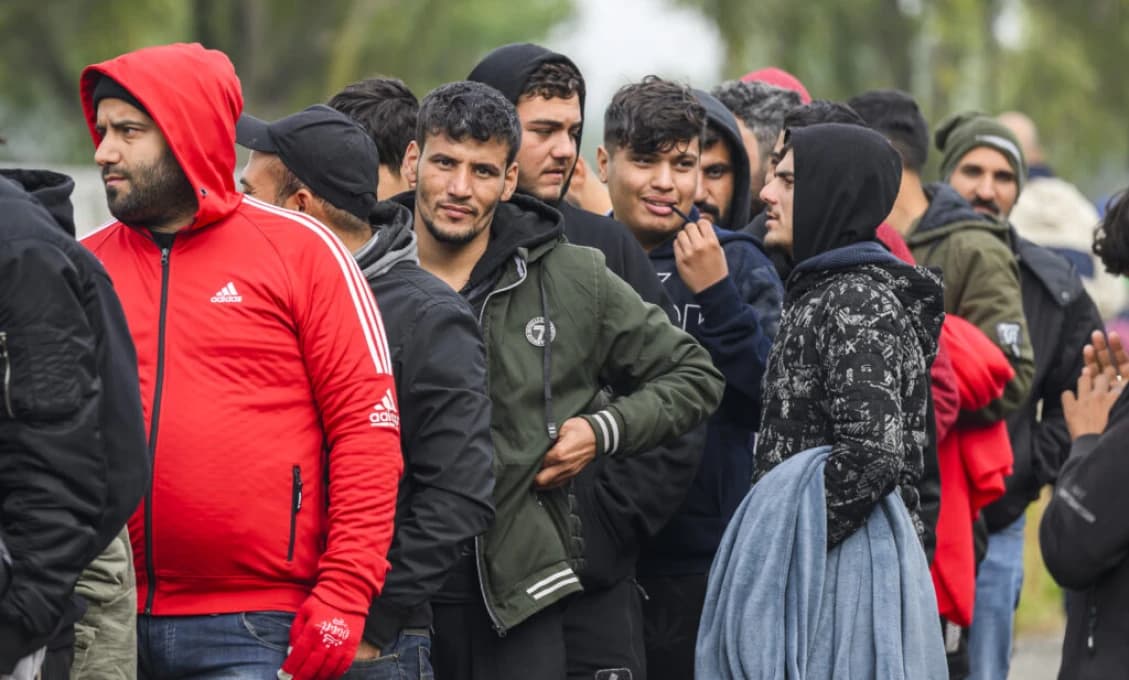 Západná Európa nezvládla migráciu. Bude na Starom kontinente vládnuť krajná pravica?
