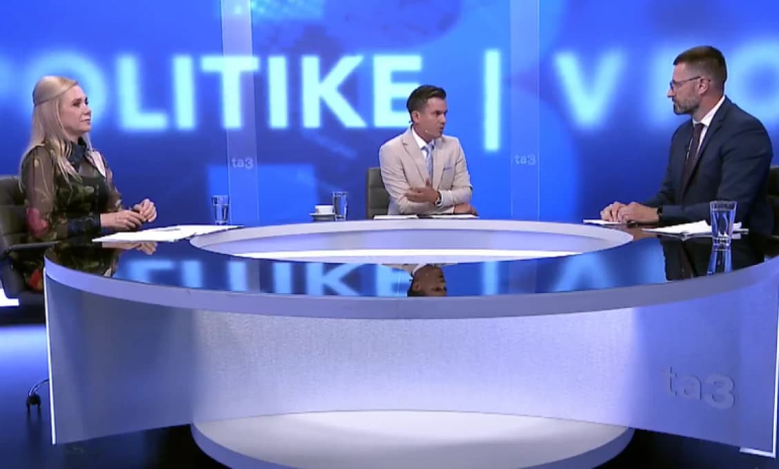 Saková vycvičila Viskupiča ako malého chlapca! Bartek pripomína SaS riadny prešľap (VIDEO)